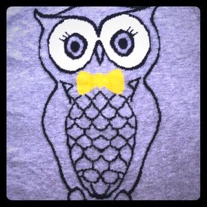 Old Navy Grey Owl shirt